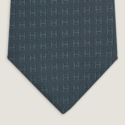 エルメス　CRAVATE FACONNEE TWIL FACONNEE Faconnee H tie | Hermès USA
